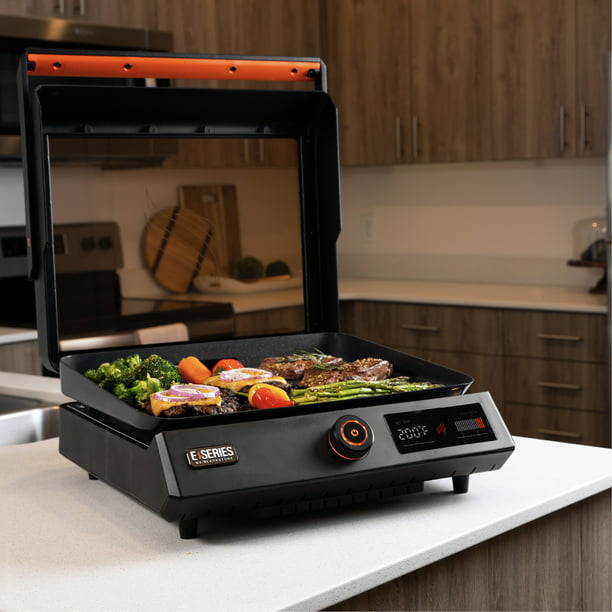 Blackstone E-Series 17" Electric Tabletop Griddle with Hood, Black