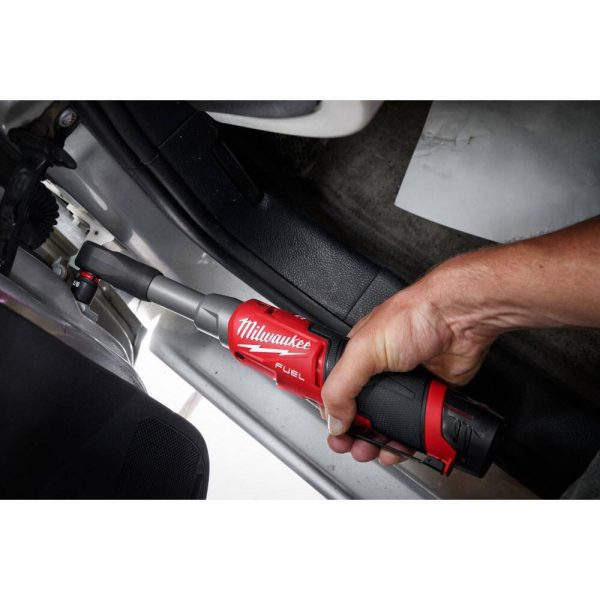 2568-20-2569-20 M12 Fuel 12V Lithium-Ion 1/4 In. Extended Reach High Speed Ratchet w/3/8 In. Extended Reach High Speed Cordless Ratchet