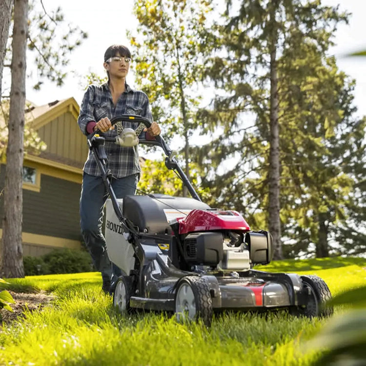 Honda 21-in Nexite Deck Self-Propelled Lawn Mower - Versamow 4-in-1 System - Hydrostatic Drive - Electric Start - GCV200 Engine with Roto-Stop