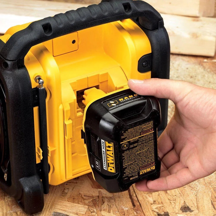 20-Volt Max Compact Corded/Cordless Worksite Radio