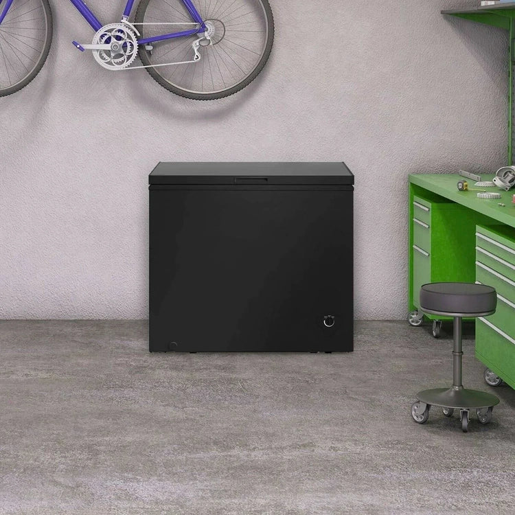 Arctic King 7.0 Cu. Ft. Chest Freezer in Black