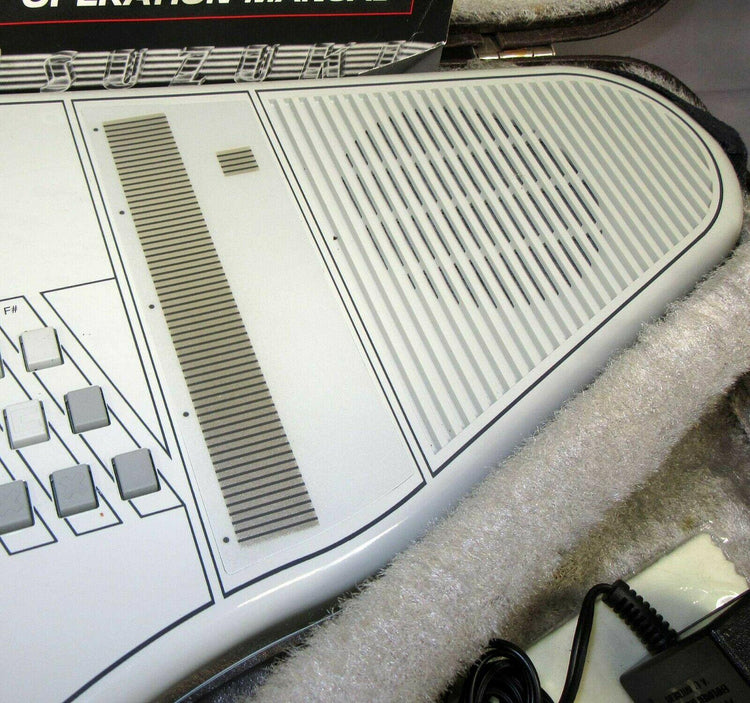 Suzuki Omnichord Om-84 System Two W/Hard Case Power Supply Manual